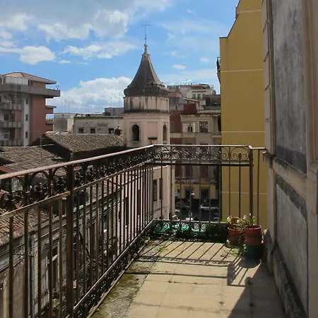 Casa Siciliana Etna Mare Apartment