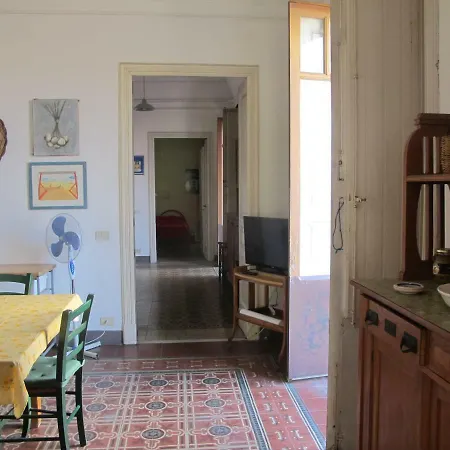 Casa Siciliana Etna Mare *